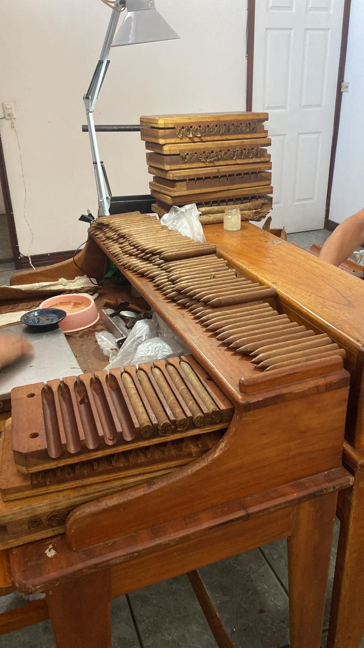 Handcrafted luxury tobacco
